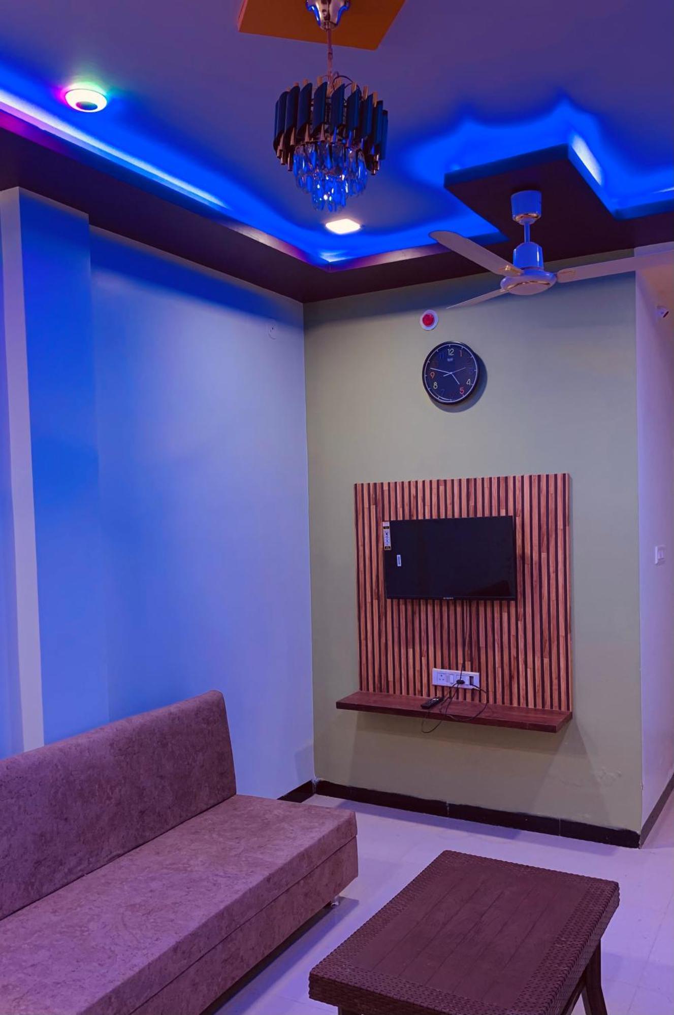 Manjushree Guest House ウッジャイン エクステリア 写真